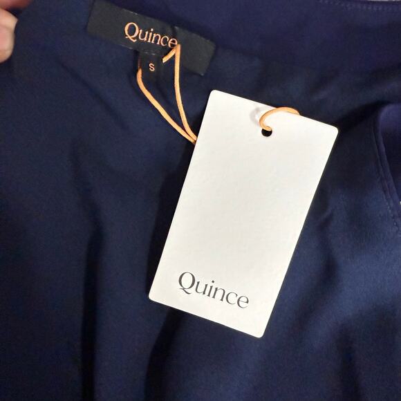 Quince Stretch Crepe Vest, Textured Navy, S - Picture 3 of 5